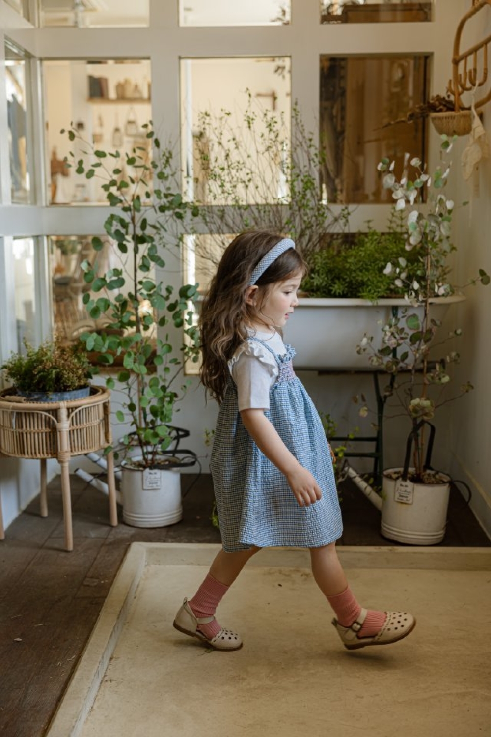 1711333602_4197940941