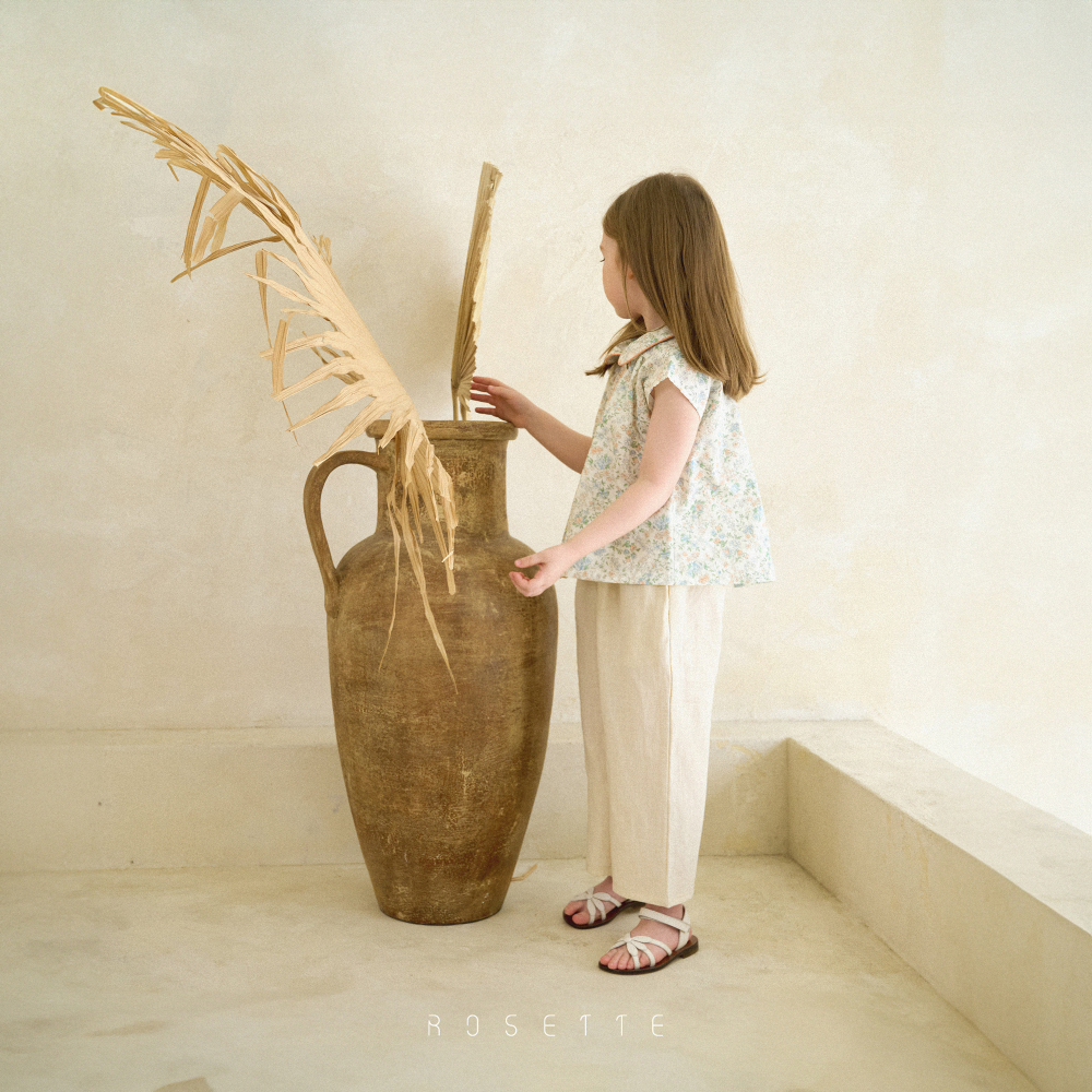 1713884836_3444138389