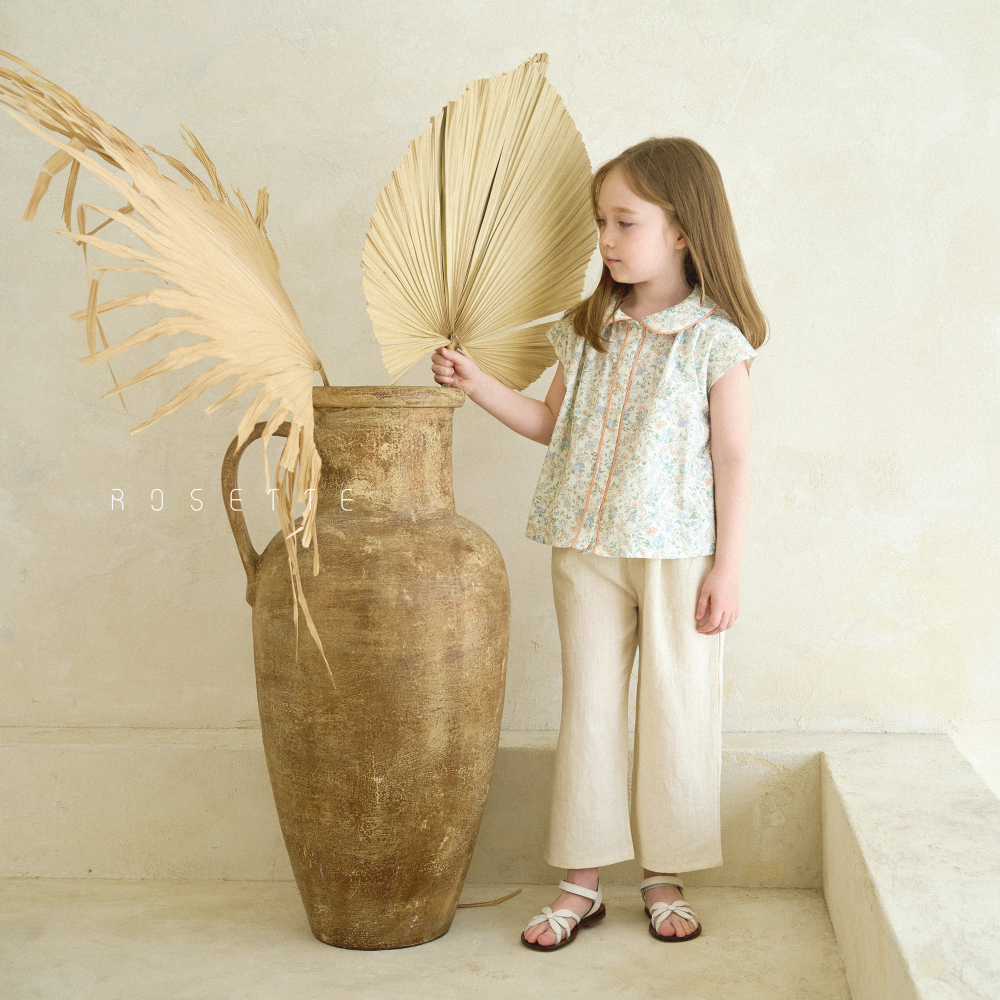 1713884835_2388336354