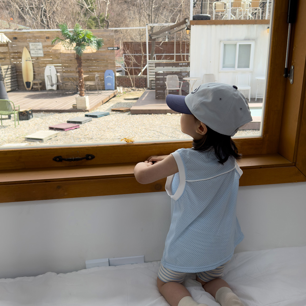 1715076122_1832217583