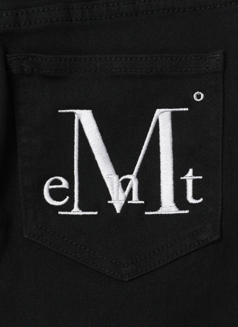mucent-832-03
