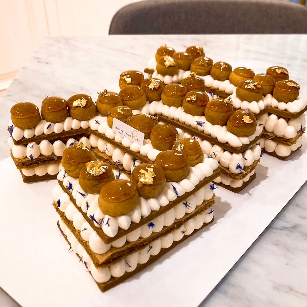 特大聖多諾黑蛋糕中文字「芳」