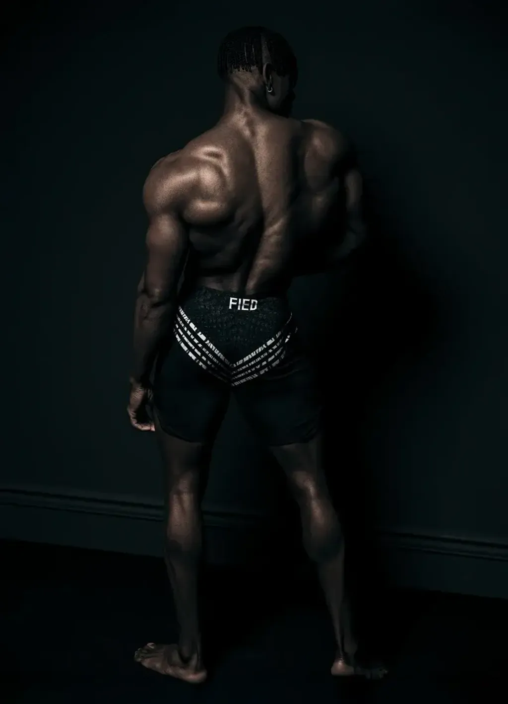 Edge Black4