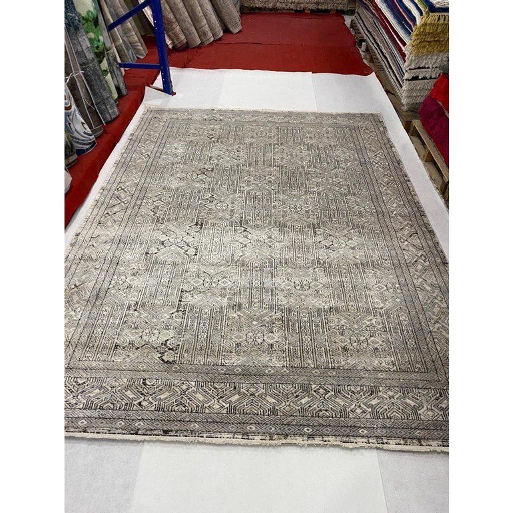 photo_6062299180019333090_x