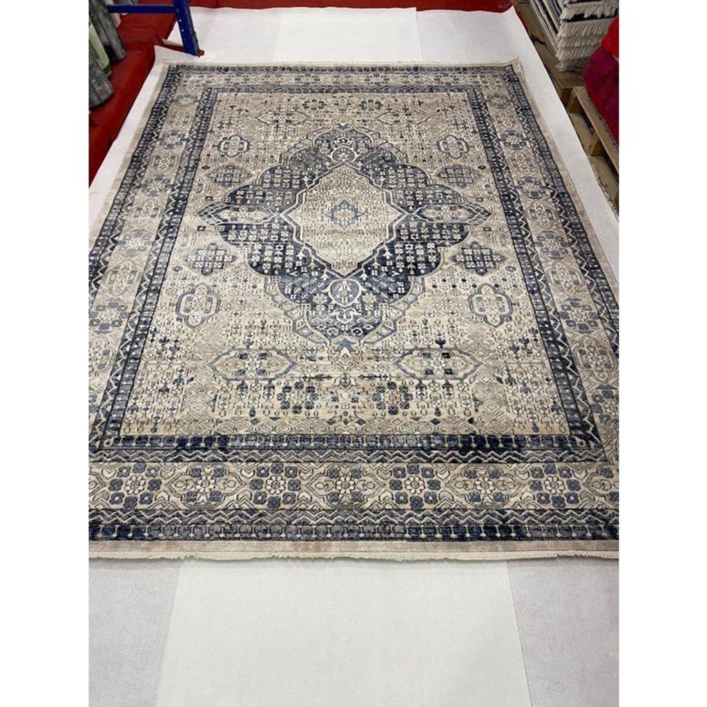 photo_6062299180019333097_x (1)