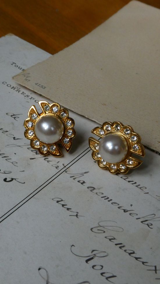 Never too much | PARISIEME