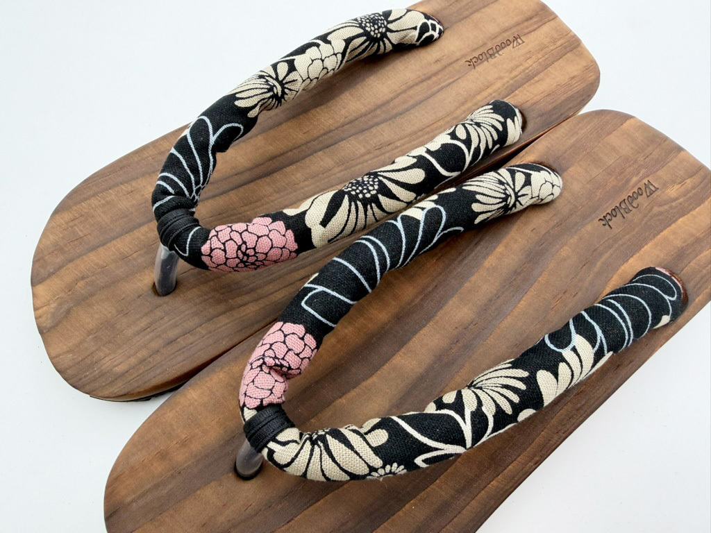 5CA15491-17A4-40A5-94B2-21D19BF33B35_1_105_c