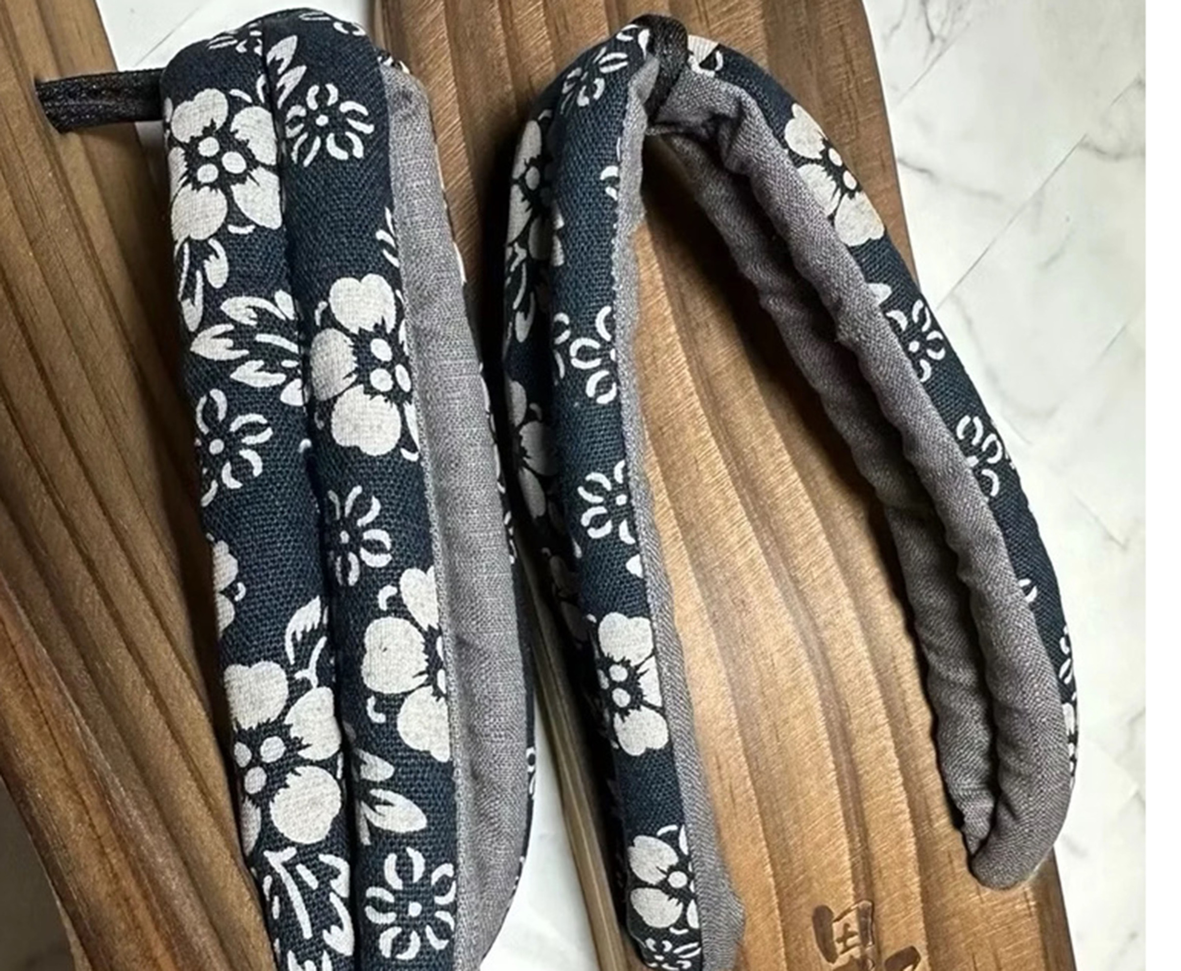 8C5F5D2C-1AB1-40DE-9DEC-0988C892263F_1_105_c