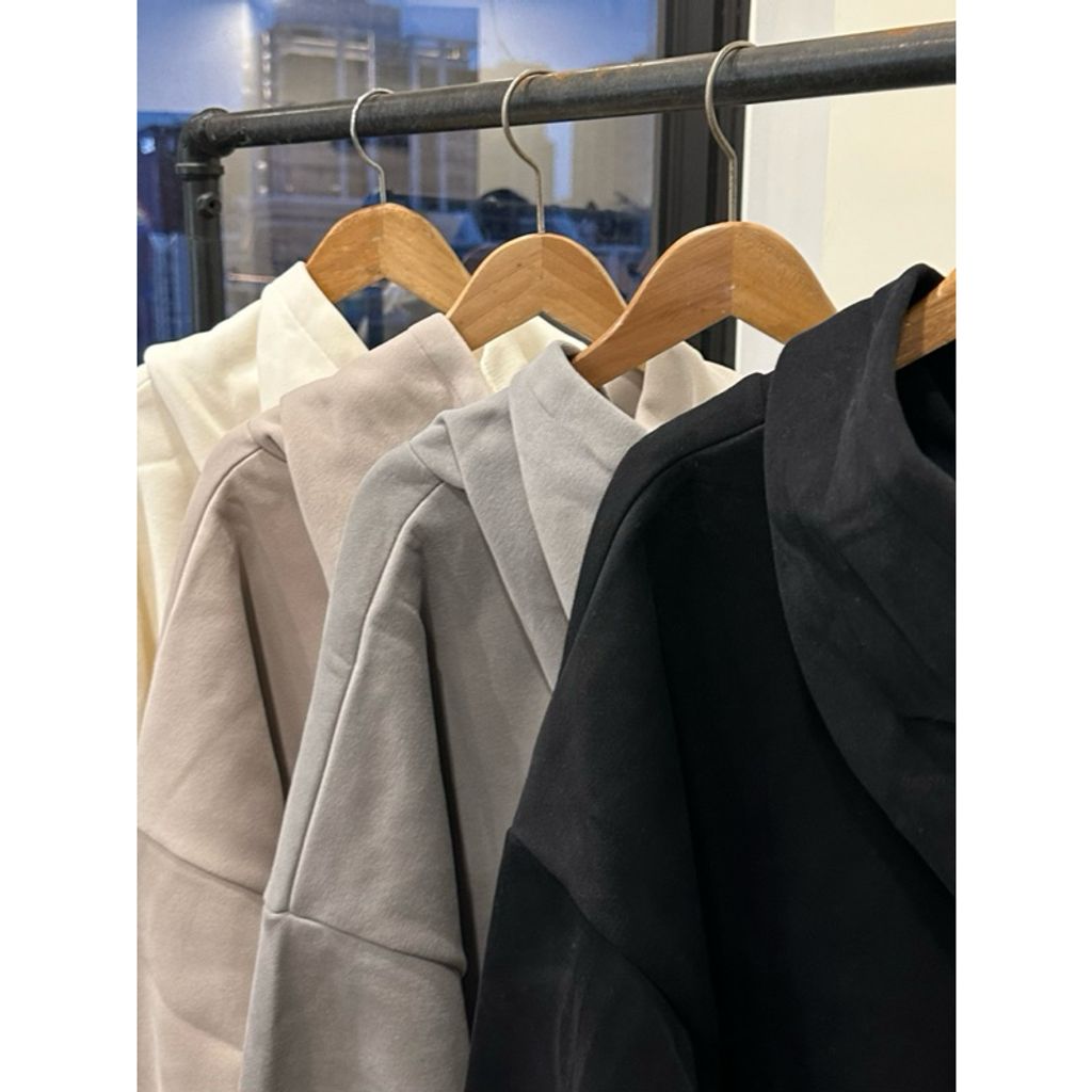 tw-11134207-7rasg-m18db7qzqw6q32