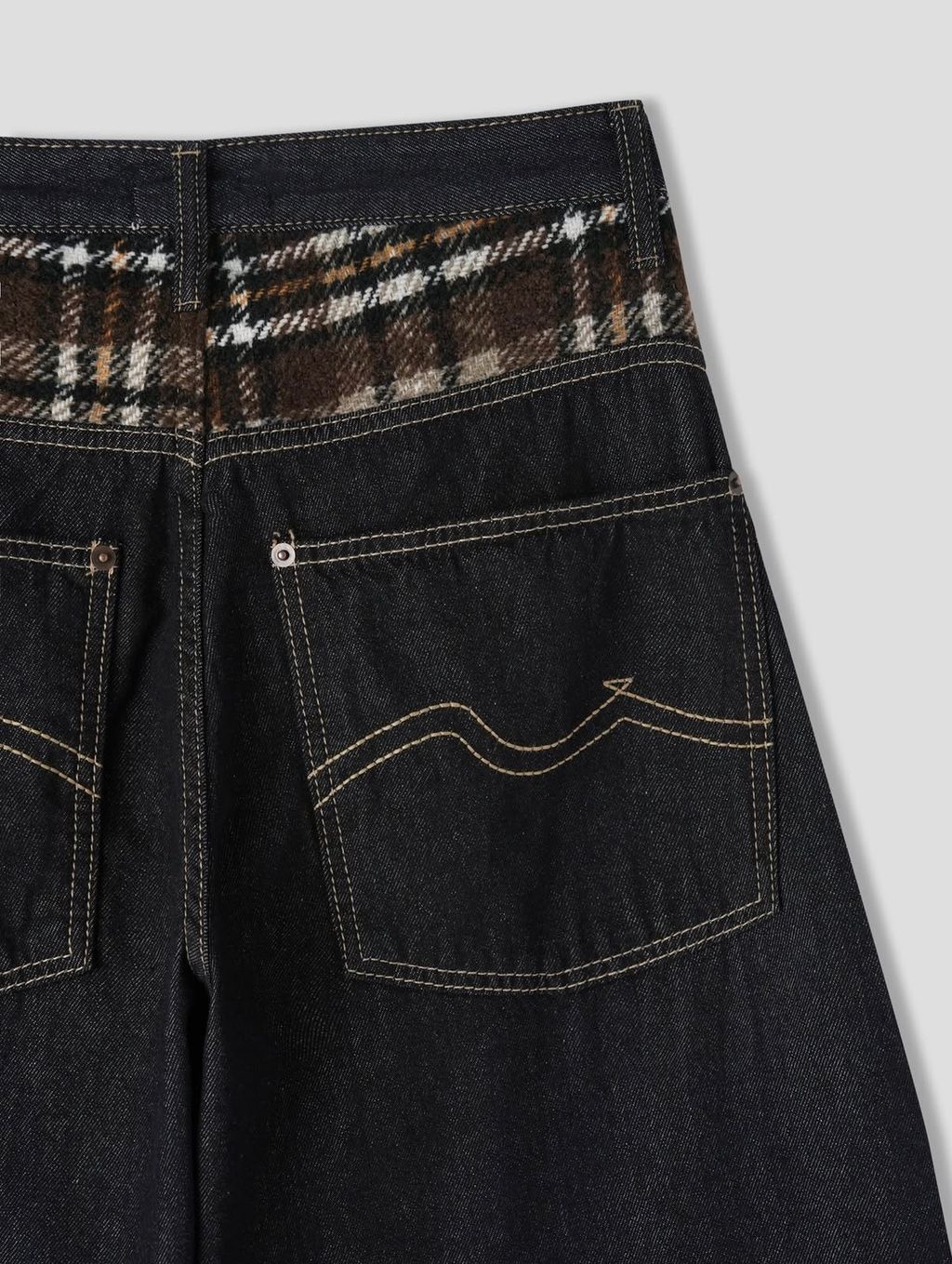 image_B8D02EB9-03C8-43A8-A331-0A8EABB99B54_1763732148