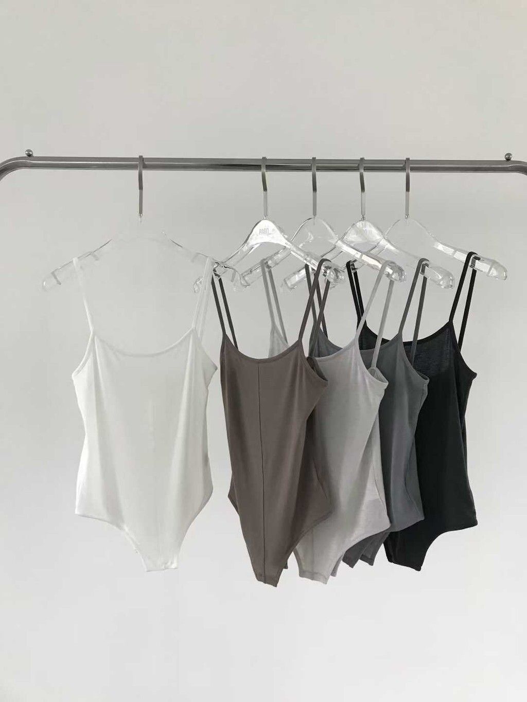 tw-11134207-820lf-mlefozq3r2fcc7