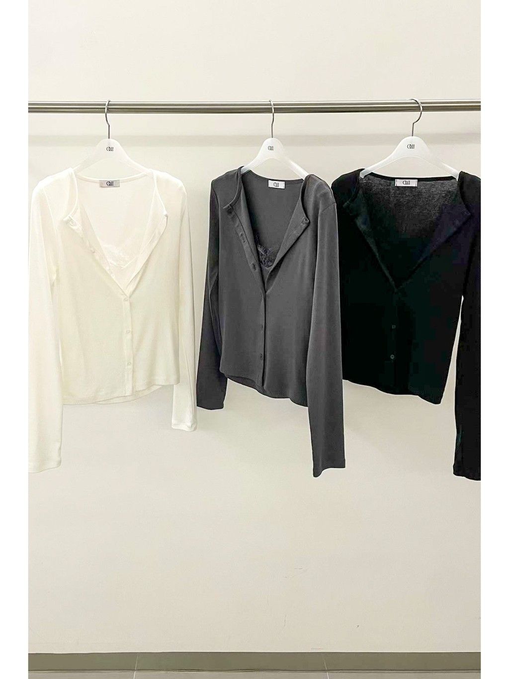 tw-11134207-820lg-mm75pj5n42de1b