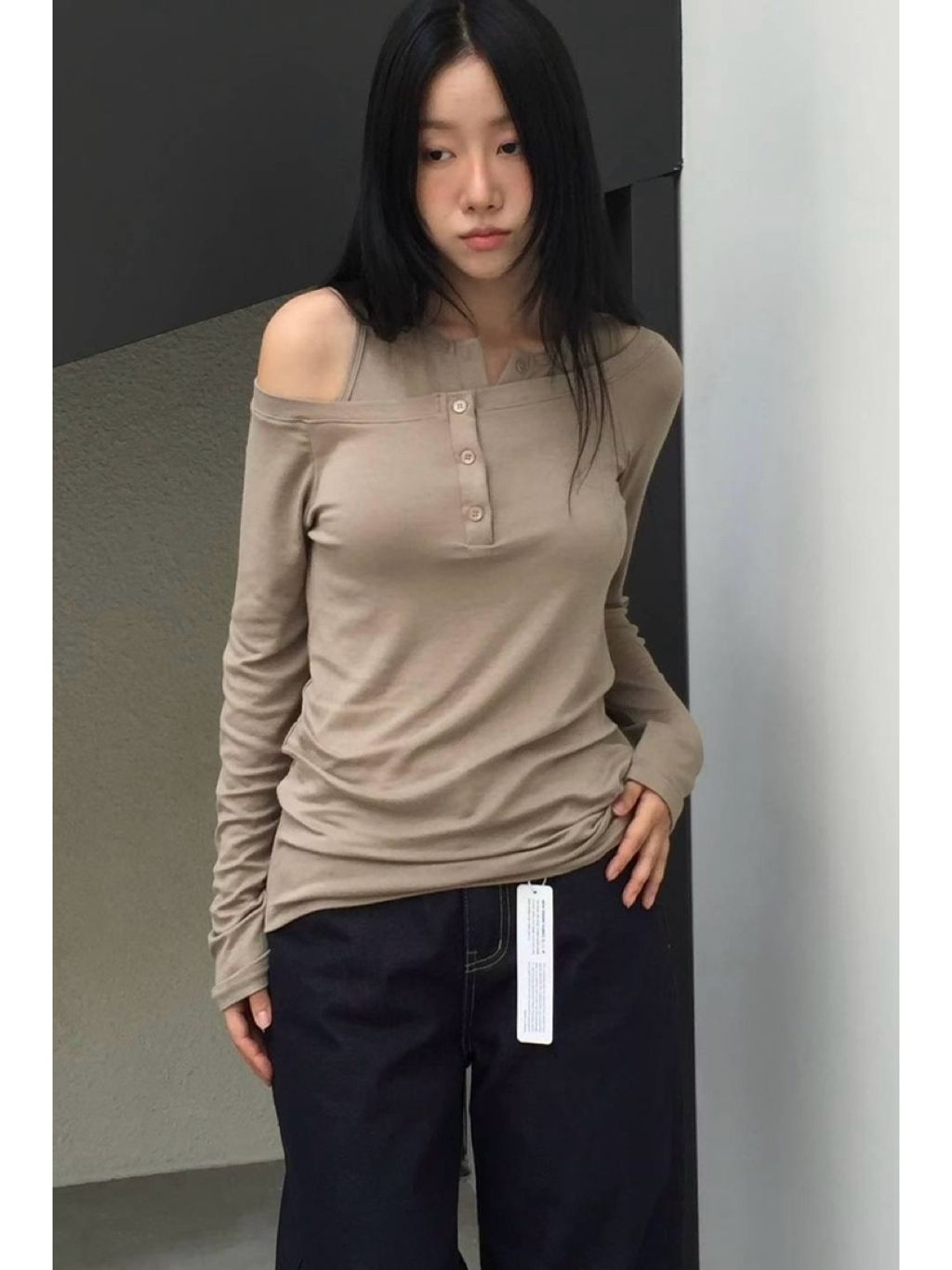 tw-11134207-7ra0g-mdbip4q1wm4f8c