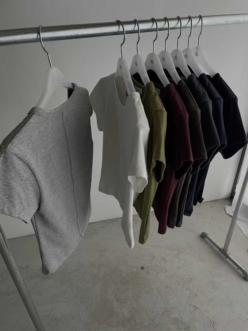 tw-11134207-7ra0q-mdckll0u52eib2