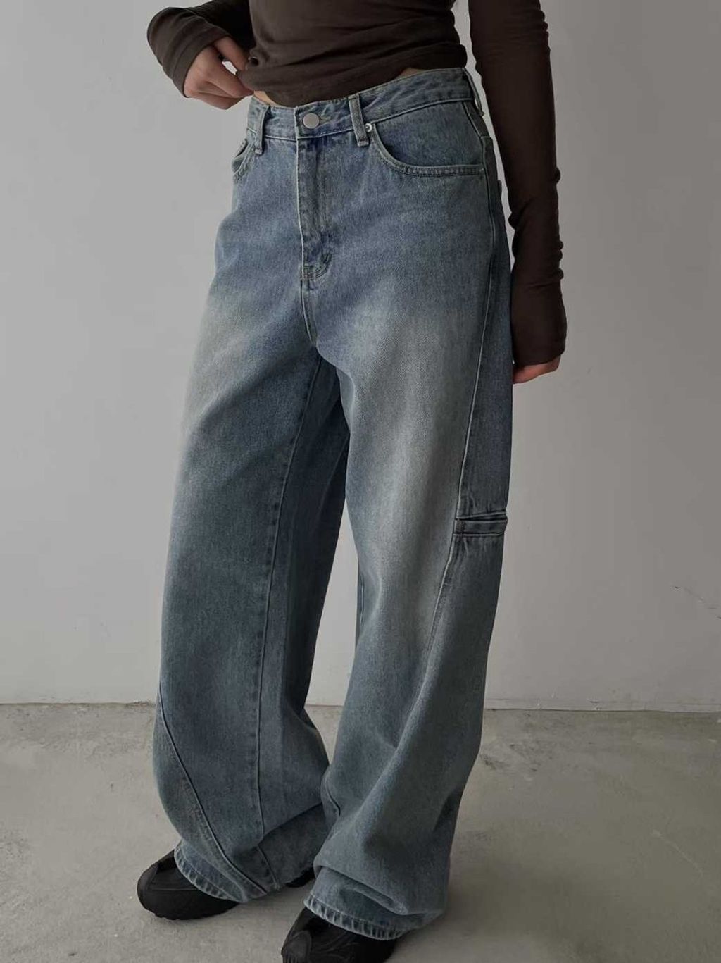 tw-11134207-7ra0r-mdclqhaxmvcv07