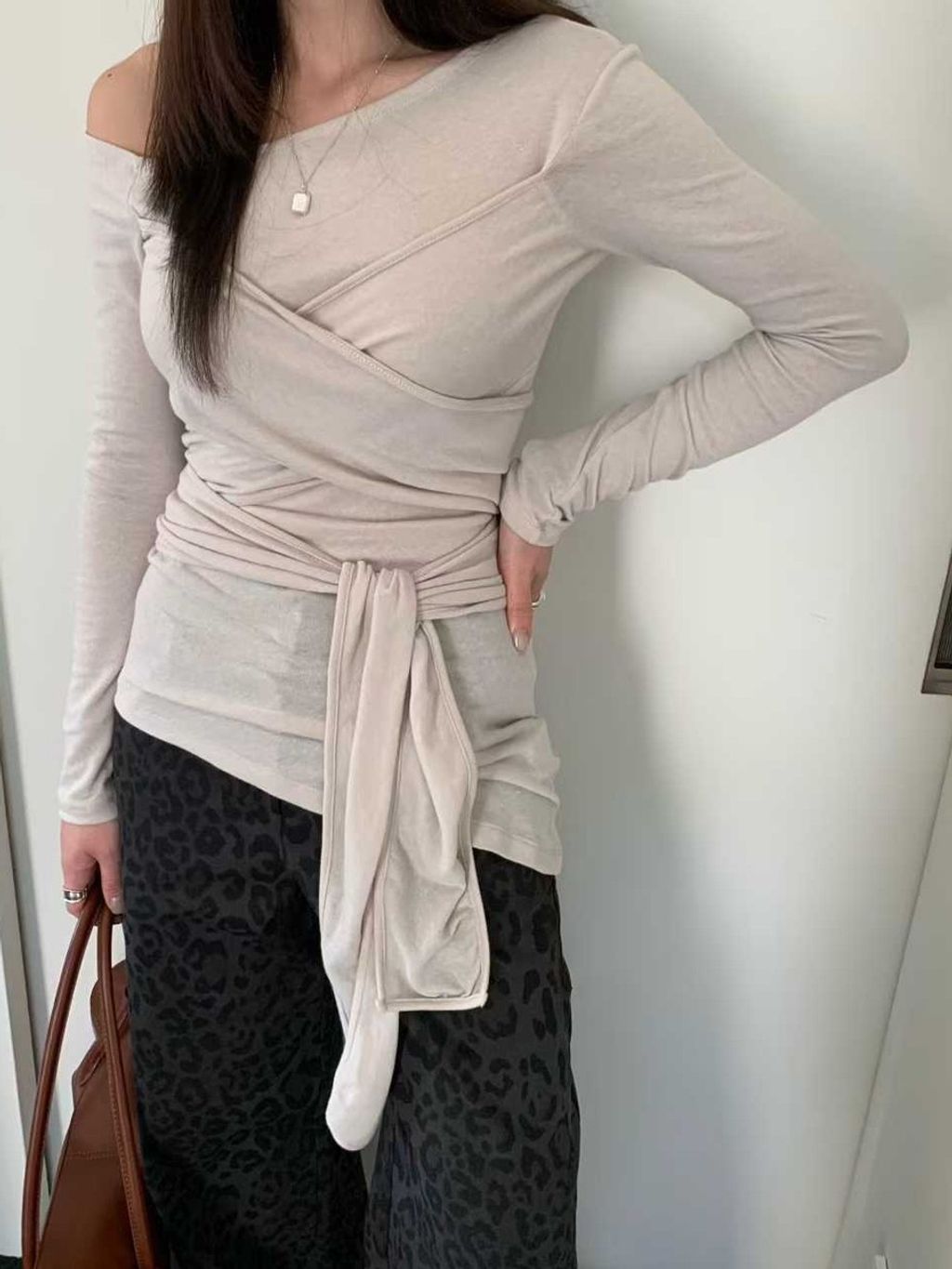 tw-11134207-7ra0h-mde2iqscn2o007