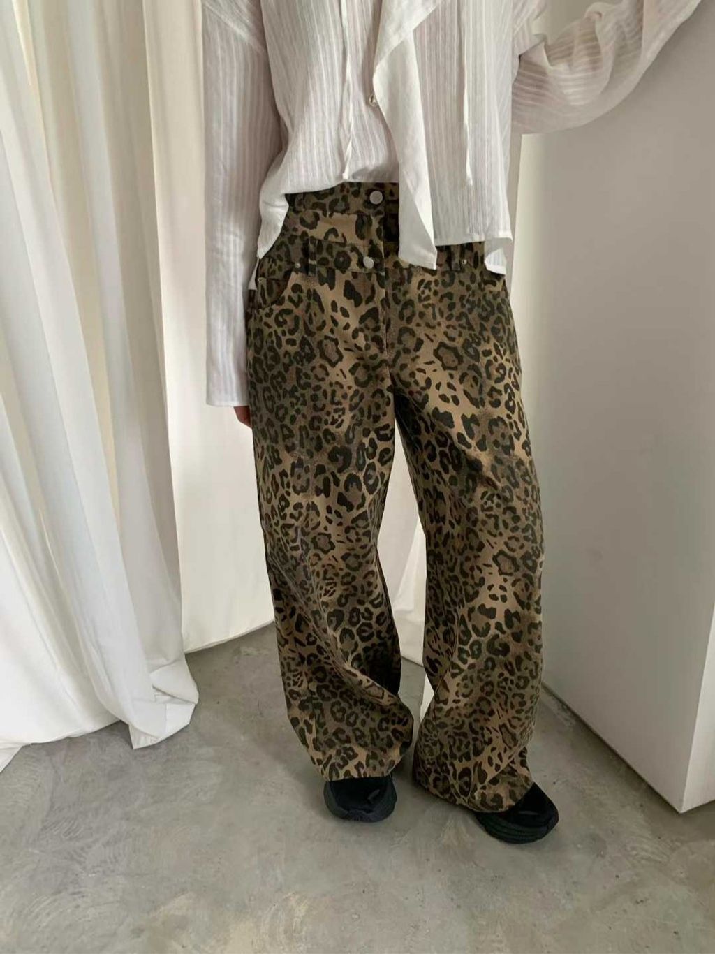 tw-11134207-7ra0t-mdmmh4yr82cn80