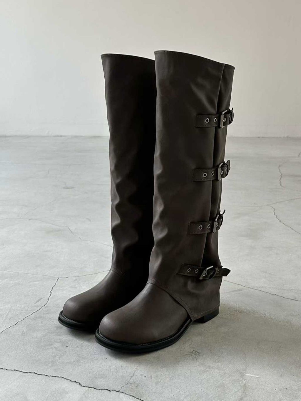 tw-11134207-7ra0k-mdnzvt4fwzqb7f