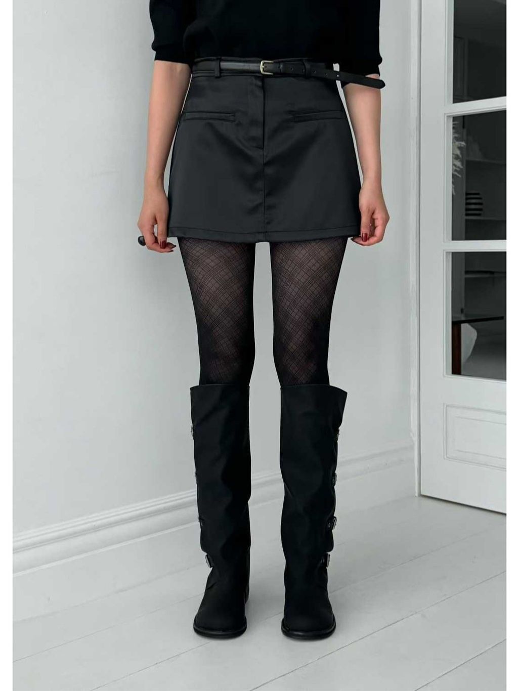 tw-11134207-7ra0r-mdnzw0j32sir52