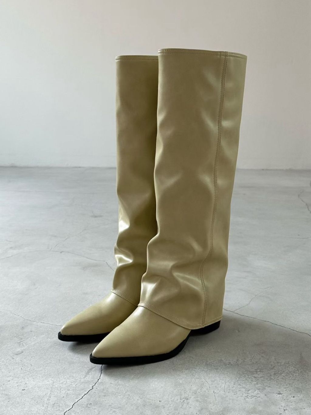 tw-11134207-7ra0h-mdq1hzks8ov759