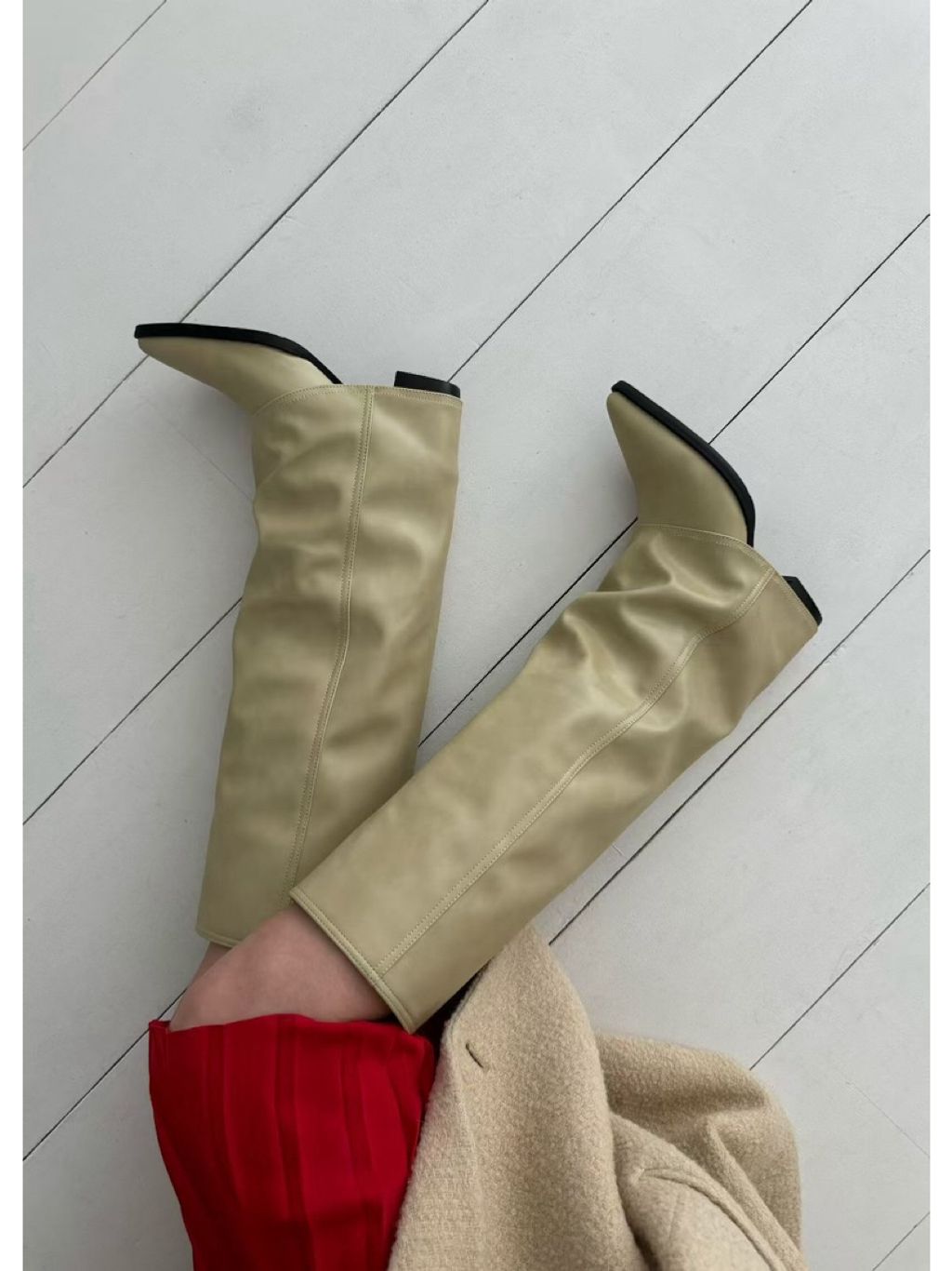 tw-11134207-7ra0n-mdq1hzl242clb5