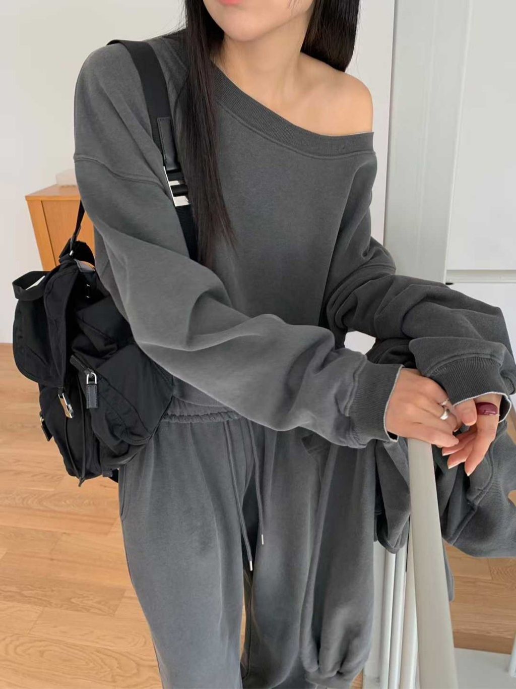 tw-11134207-7ra0q-mdva6mwiaa4g18