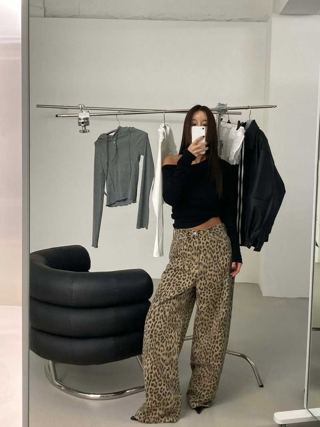 tw-11134207-81ztn-medpw9rzv4li9d