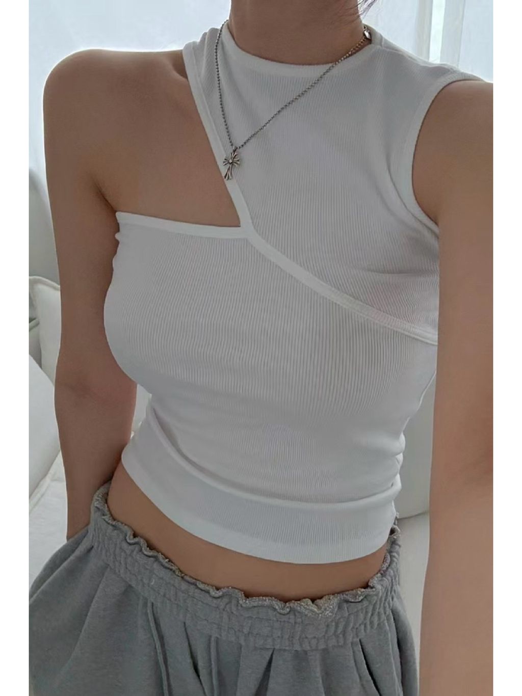 tw-11134207-7ra0s-mbnqkysd9hzdb5