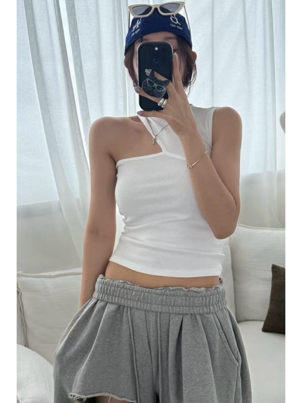 tw-11134207-7ra0o-mbnqkyt76vou4f