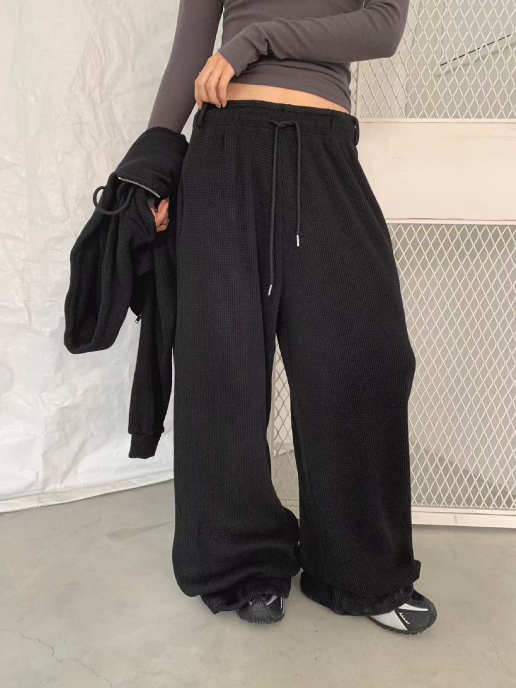 tw-11134207-81ztf-mfanv4n482rw06