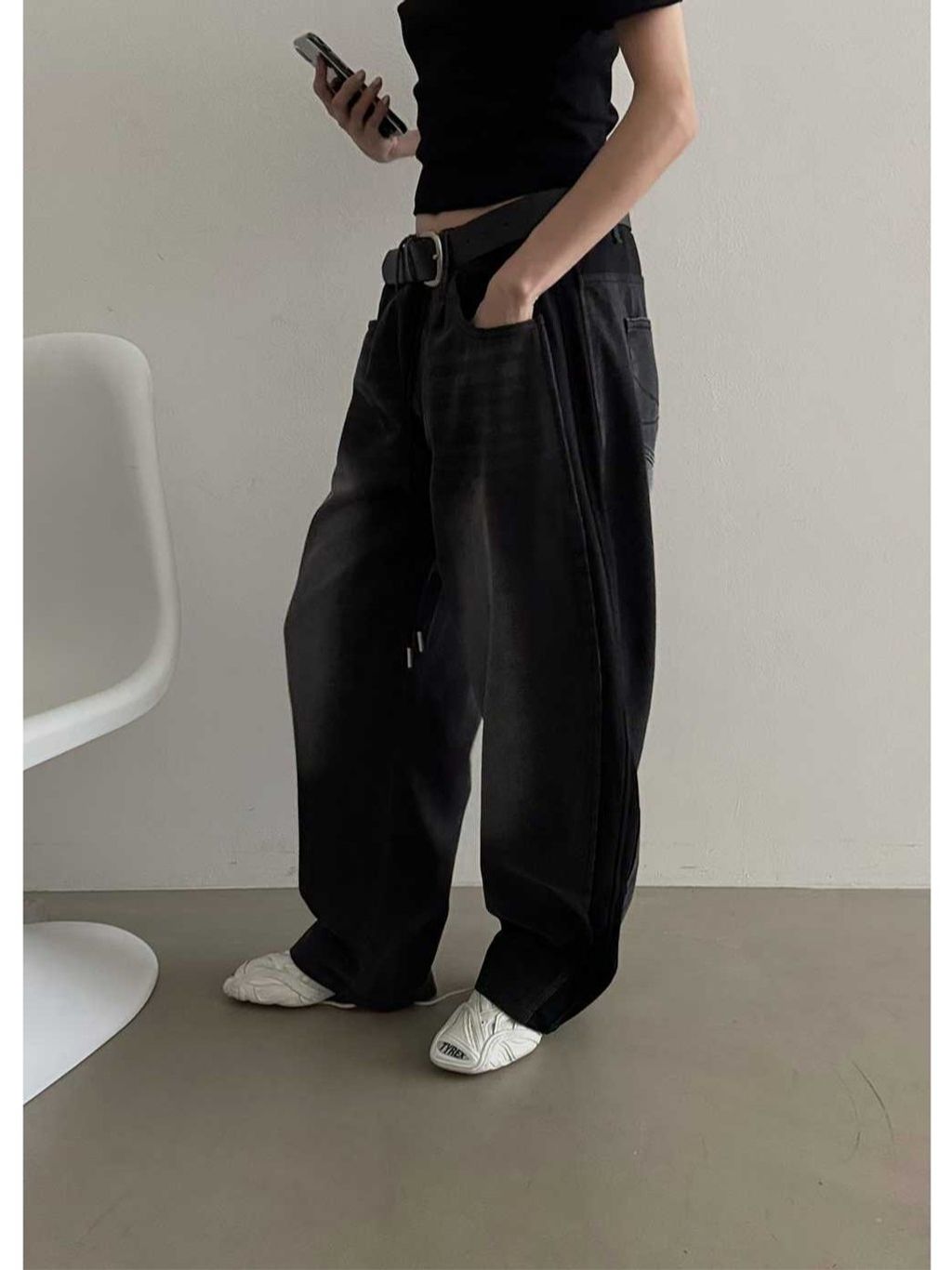 tw-11134207-81zti-mf9bbox49yq059