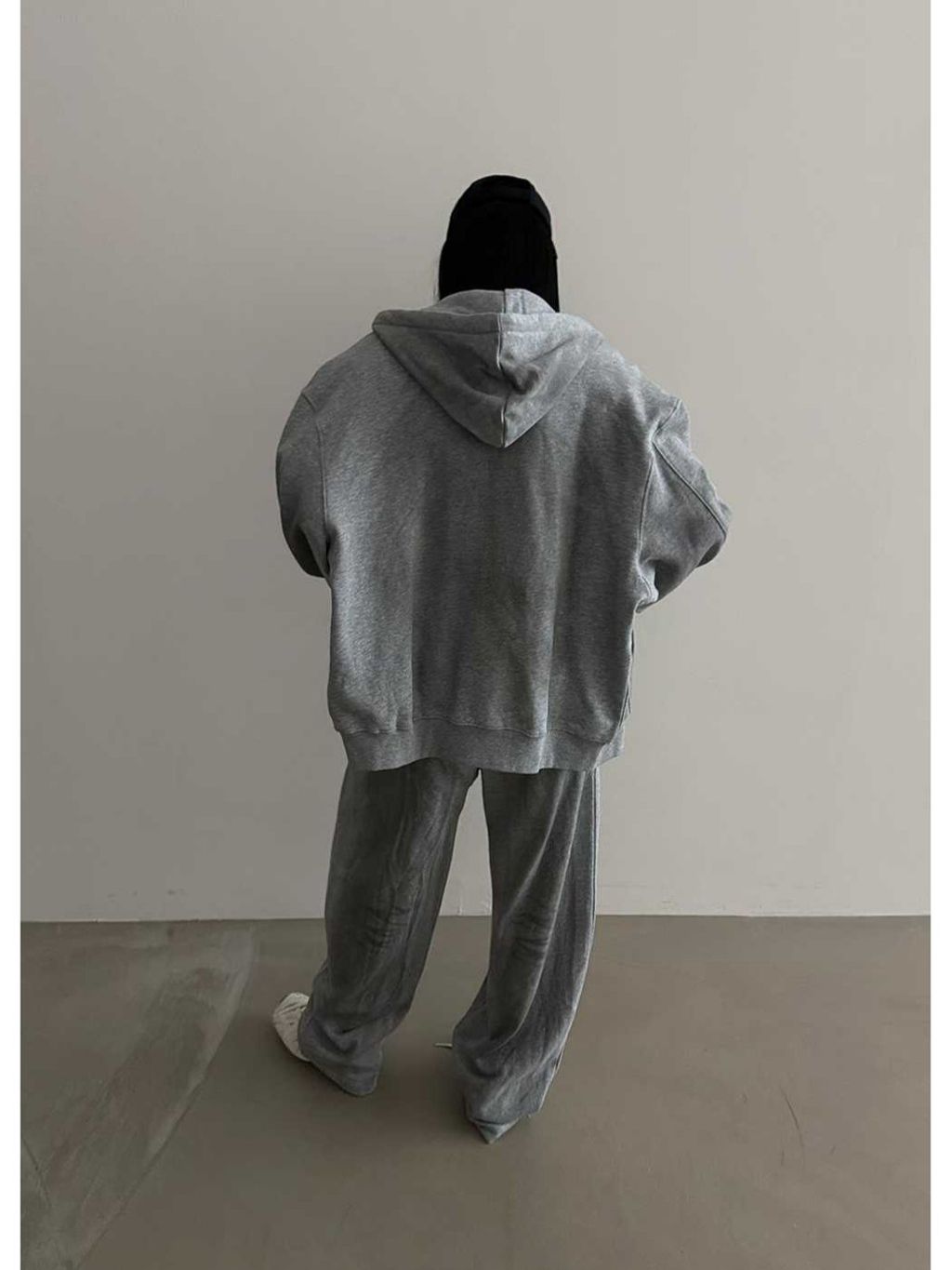 tw-11134207-81ztd-mf9b2b3x79c8c3