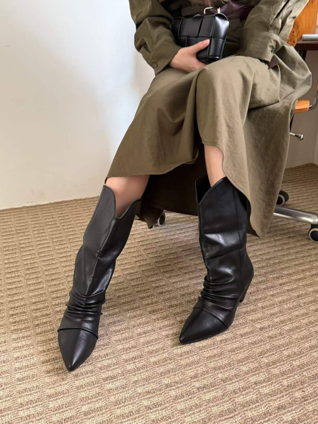 tw-11134207-81ztl-mg4lwx6by03zb8