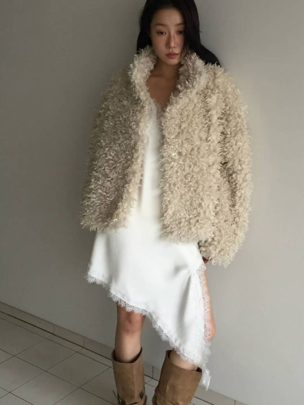 tw-11134207-81zti-mgvuwqvglr0ve8