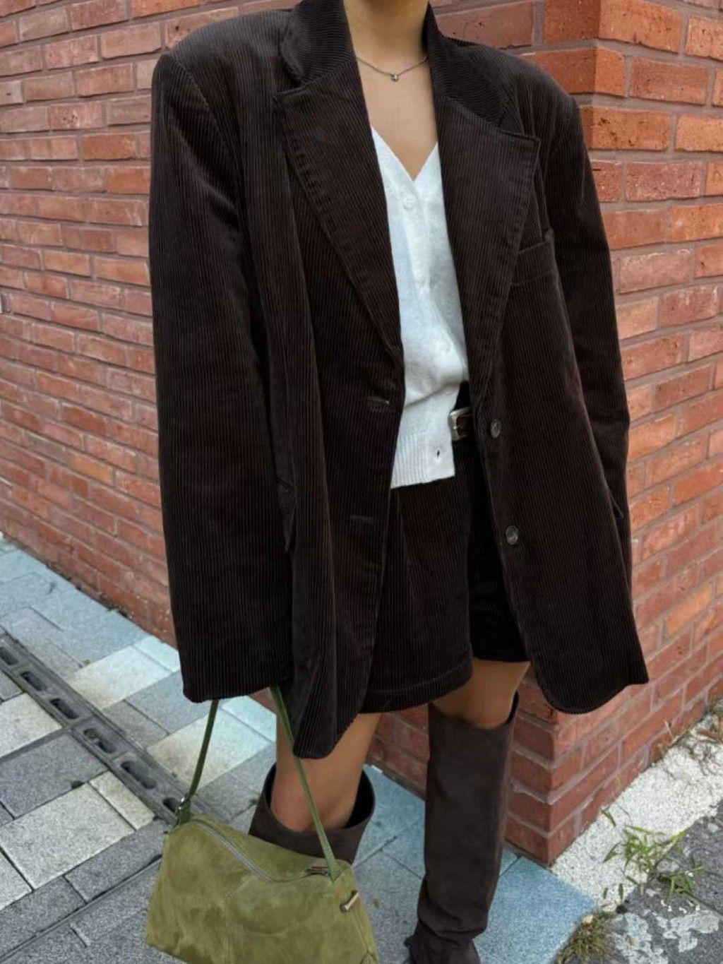 tw-11134207-81ztm-mgw7t3gh7w94bf