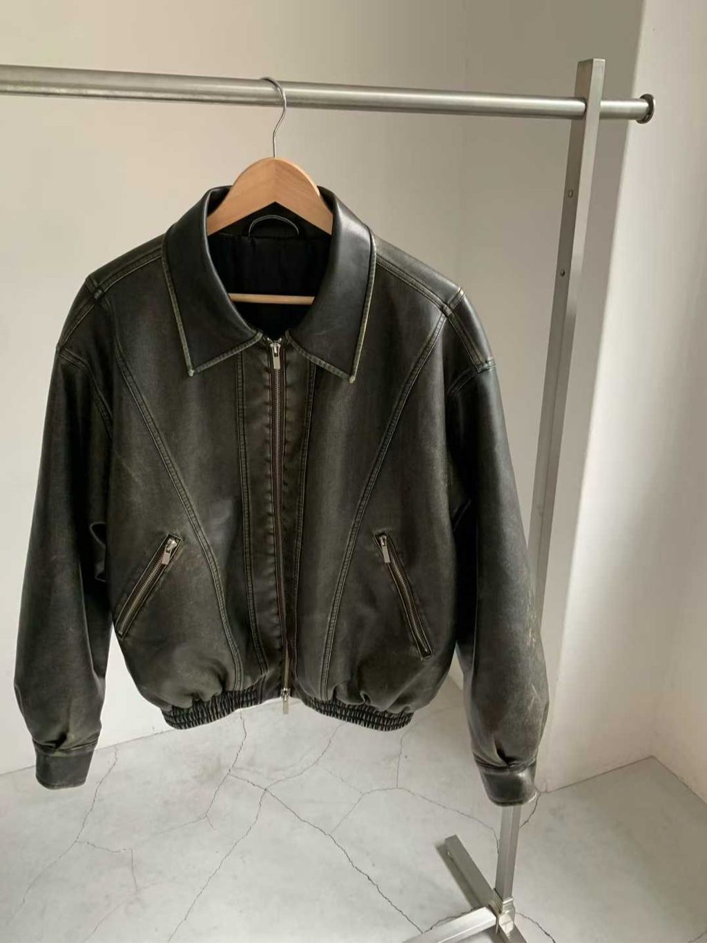 tw-11134207-81ztg-mgw7y02xbw2679