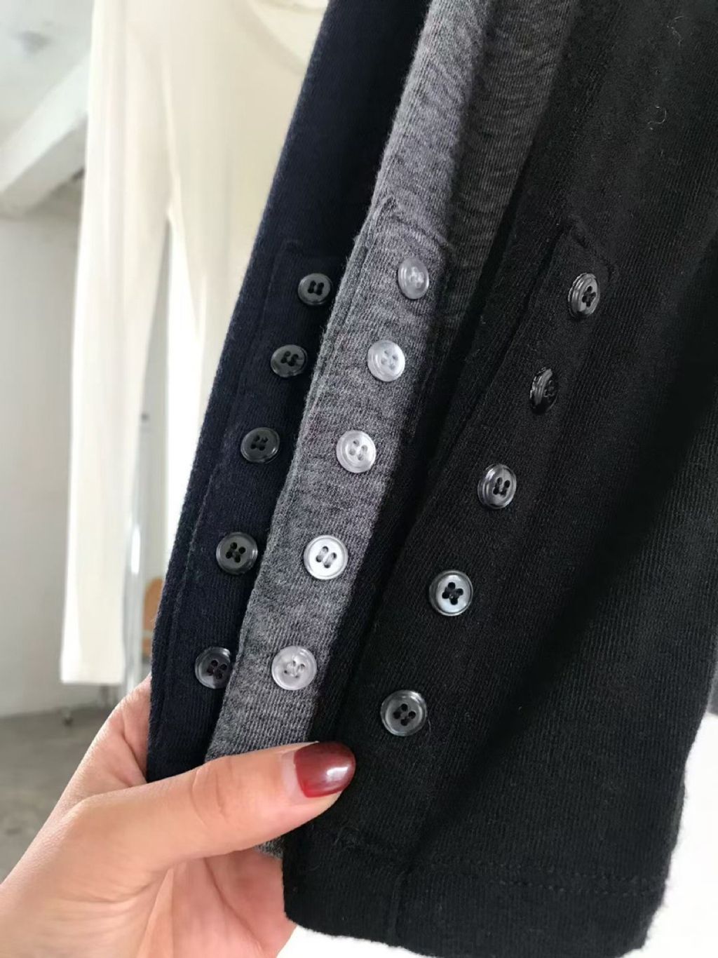 tw-11134207-81ztk-mg88v4lc9tzicd