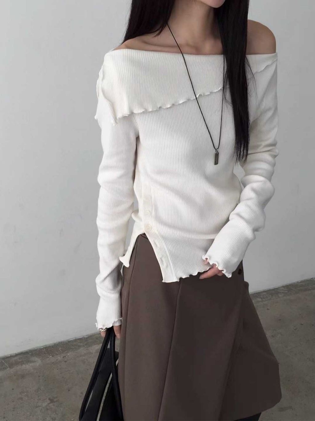 tw-11134207-81zth-mhg84oqj6x3cb6