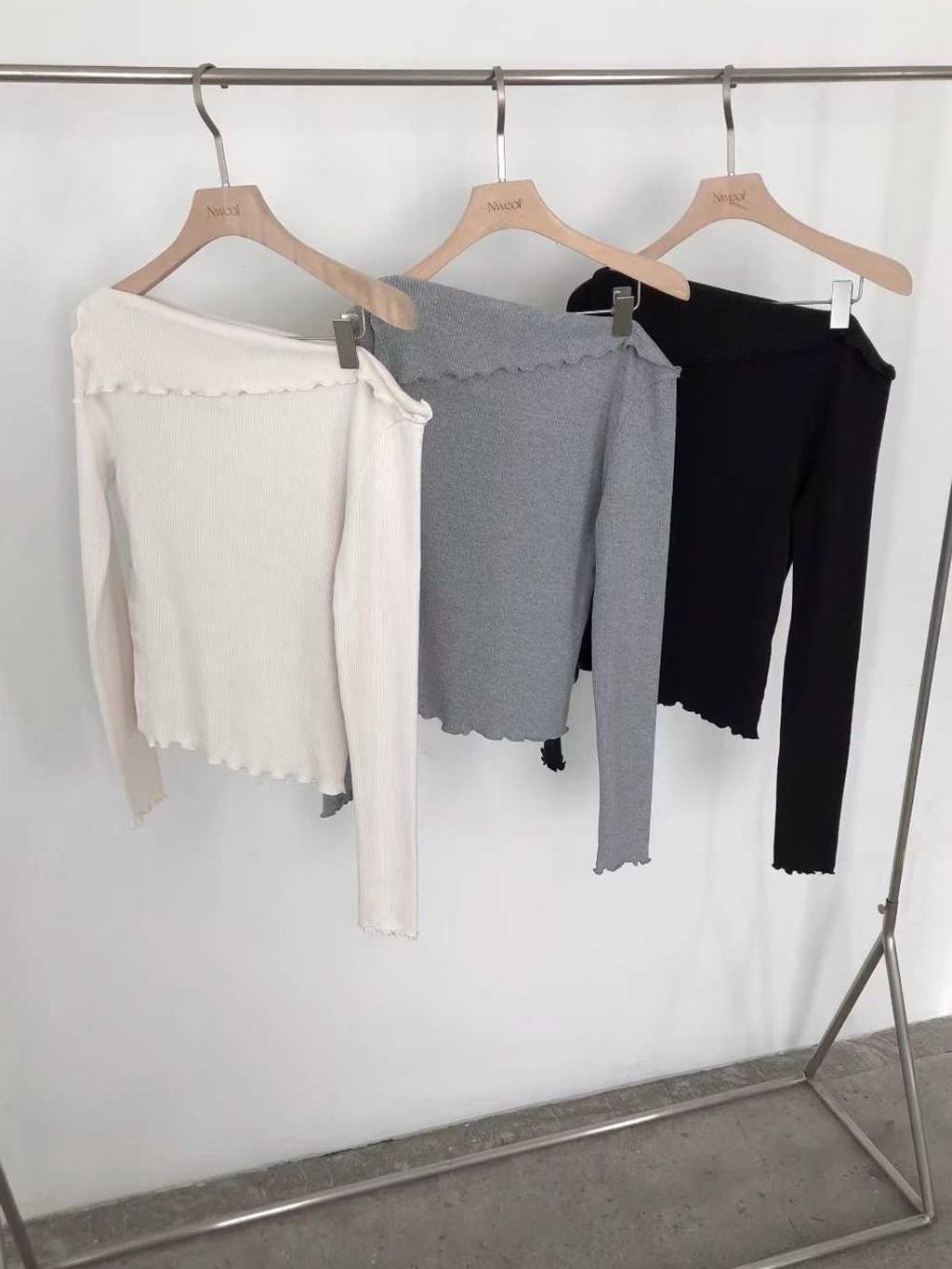 tw-11134207-81zth-mhg82my6yk1v6f