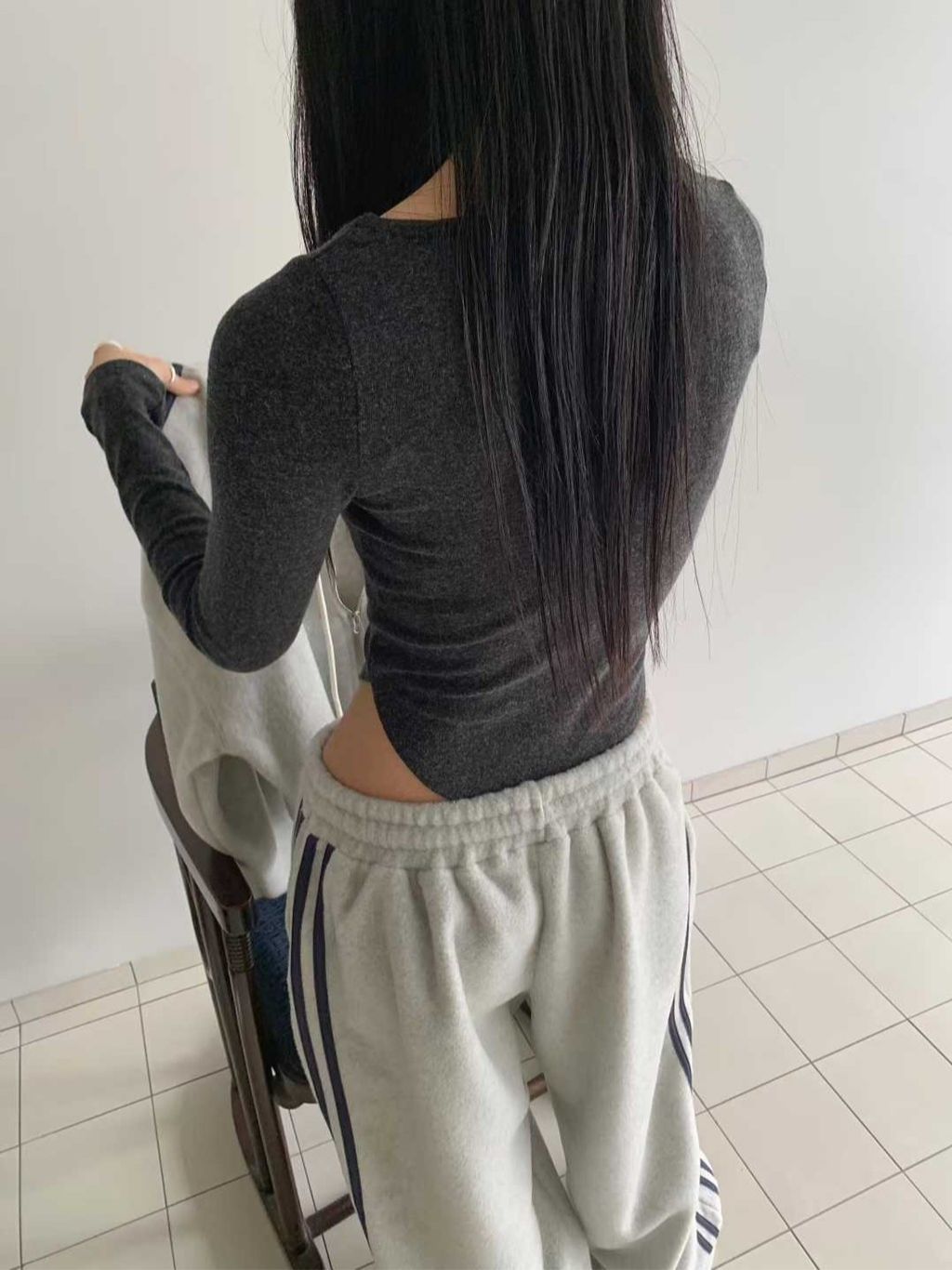 tw-11134207-81ztg-mhrhfvm04irpe3