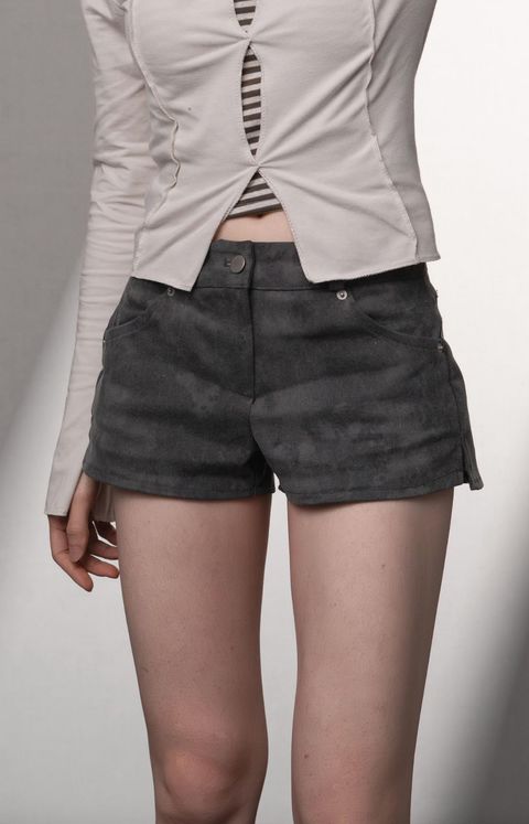 25 APR . Web Pic (1080 x 1880 像素)