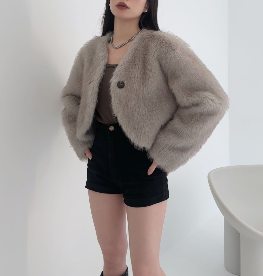 E33D1DA8-BB16-4586-B71D-222587BC2896