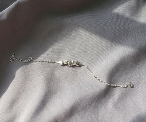 blood bracelet1 拷貝