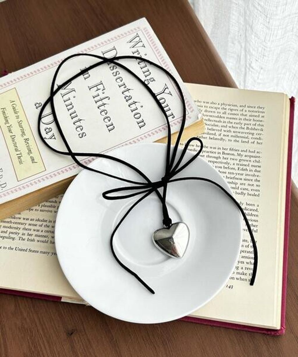 DBE5DE70-208B-4F7A-929D-F3A4243CEBB3