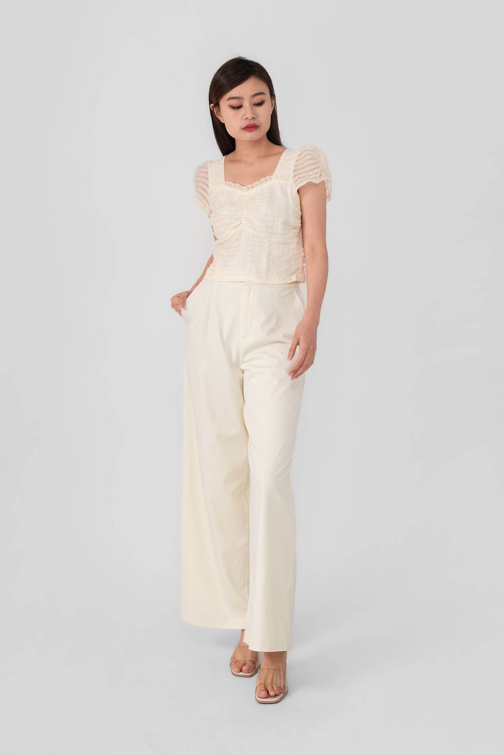 Roxanne Textured Trousers2
