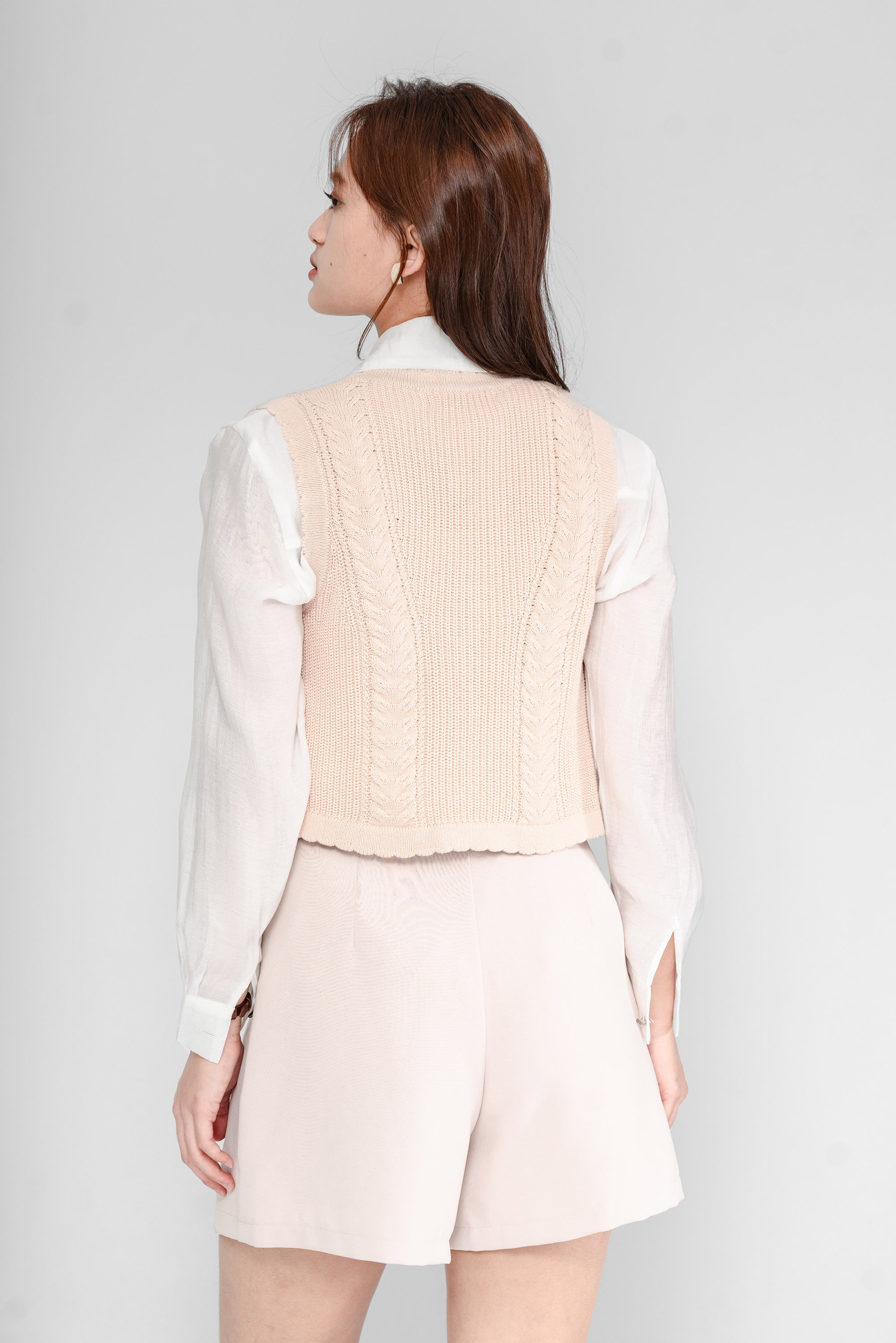 Madge Knit Vest23
