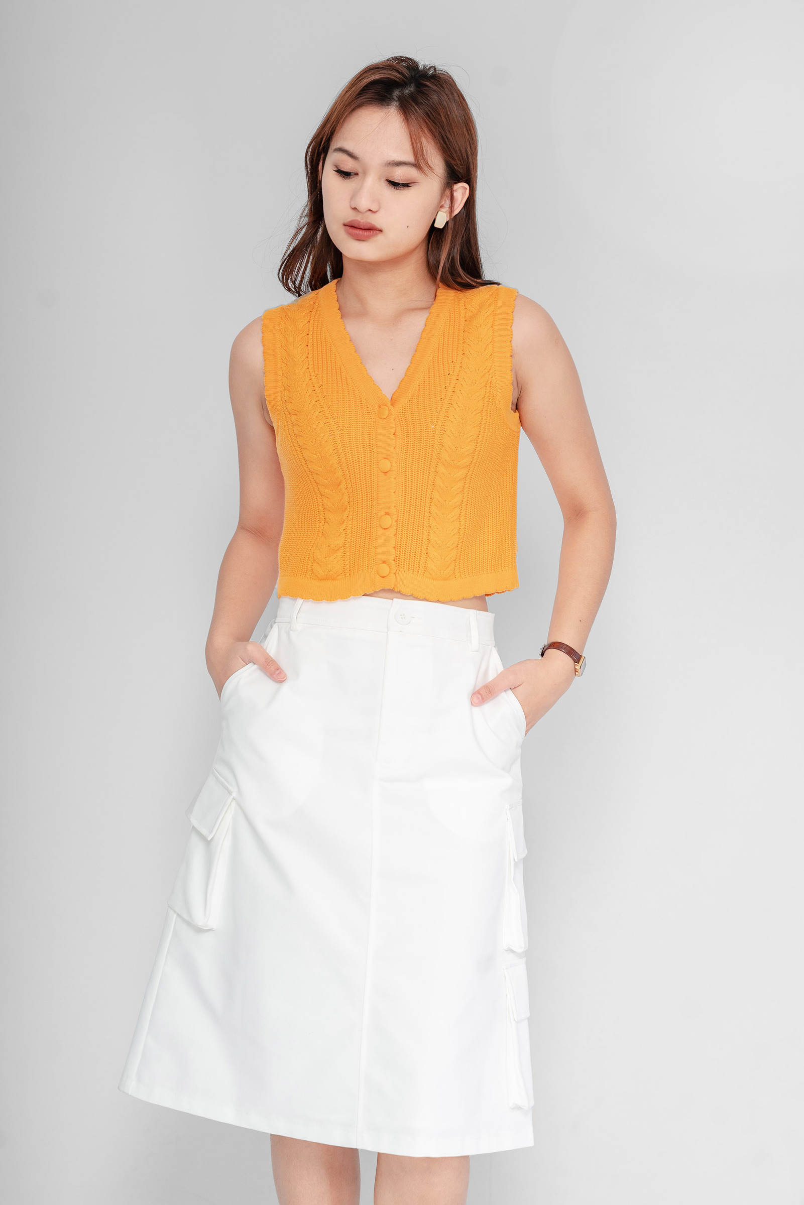 Madge Knit Vest3