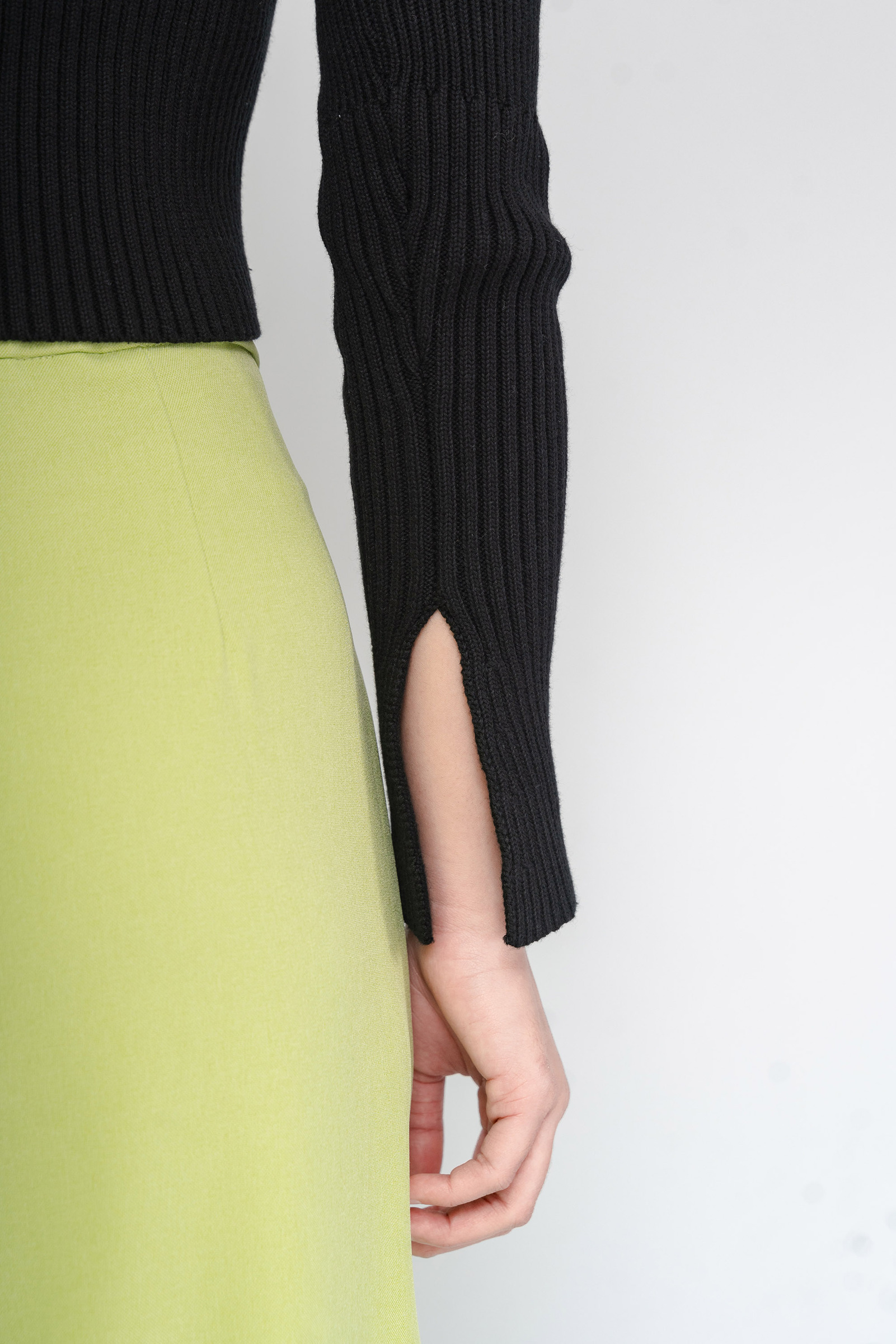 Queena Knit Off Shoulder Top6