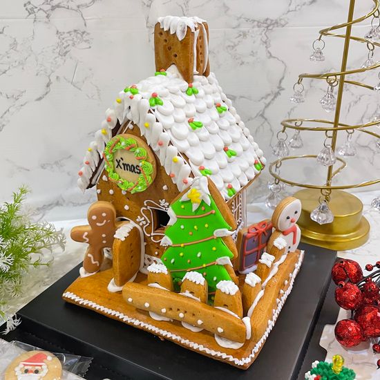 聖誕節限定/進階版薑餅屋 | CE CUPCAKE