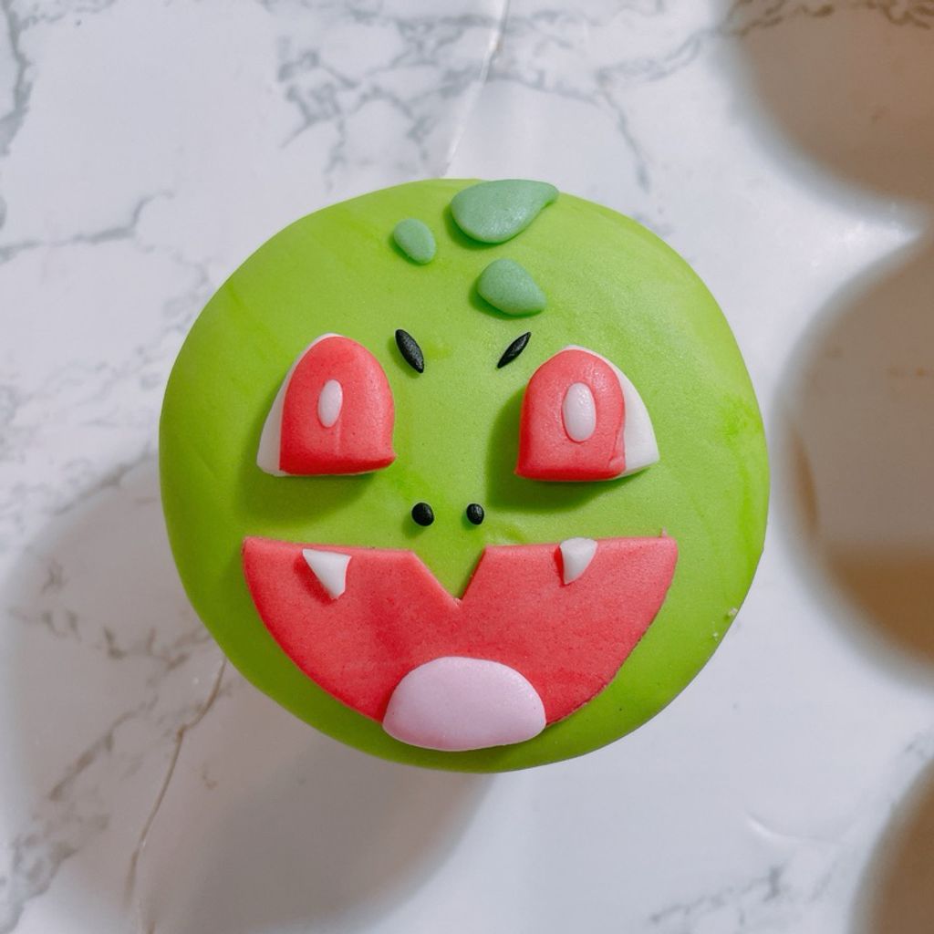 tw-11134207-7rase-m0x5a9r8sy8m2f